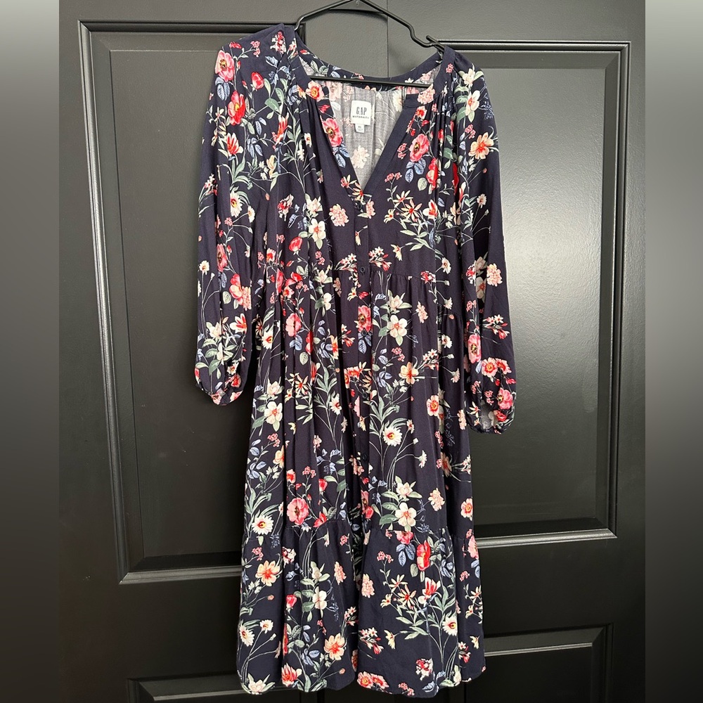 GAP Maternity Navy Floral Top